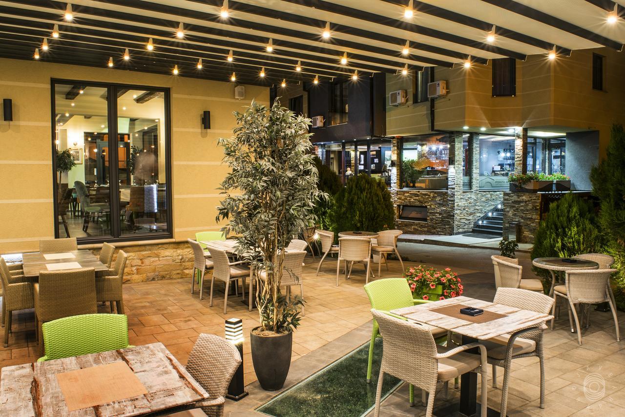Hotel & Restaurant Ponte Bianco 브라네 외부 사진